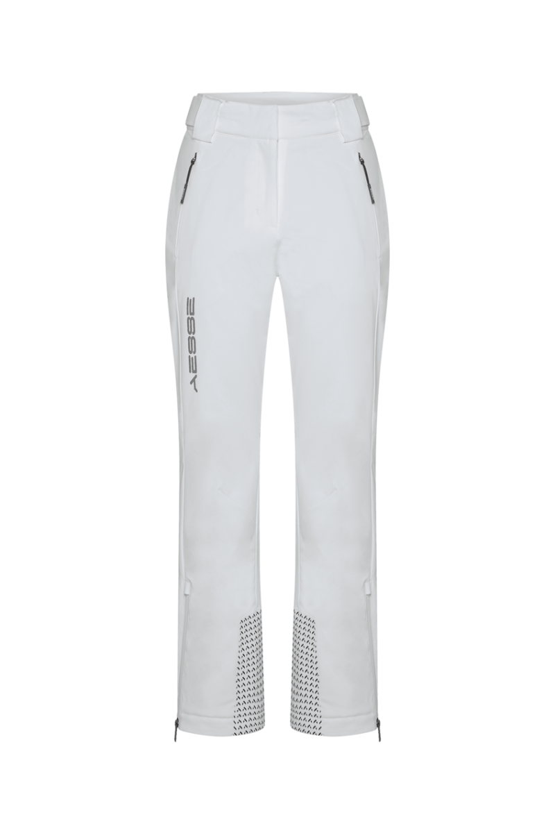 tae22101_9962_0001_powder4-function_front_1_1